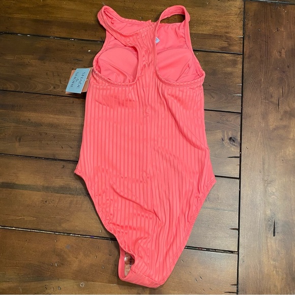 Shade & Shore Coral Ribbed One Piece Swimsuit Medium Coverage Size XS - Picture 3 of 6